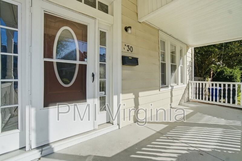 630 W 36th St - Photo 2 of 38
