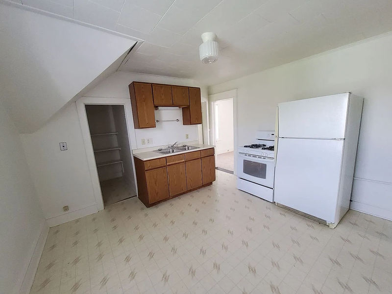 314 W 19th Ave - Photo 2 of 8