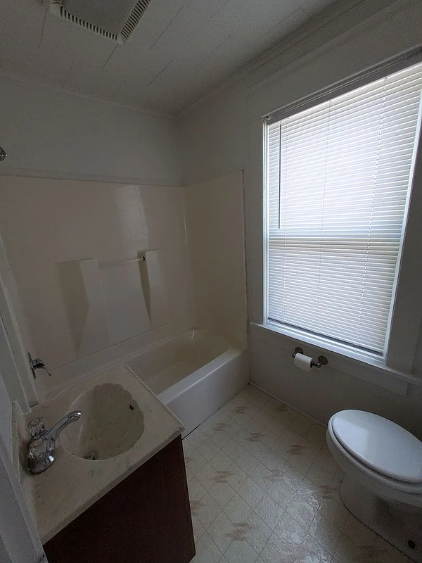 314 W 19th Ave - Photo 6 of 8