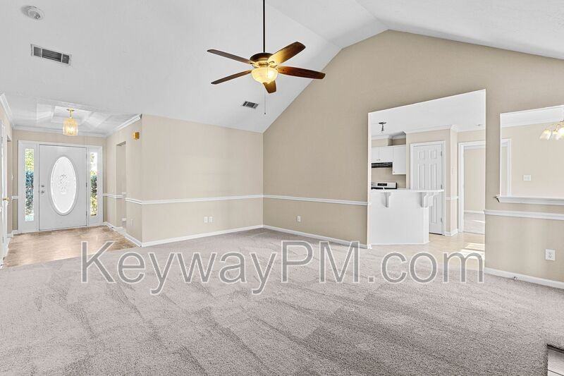 314 Taylor Circle - Photo 7 of 29