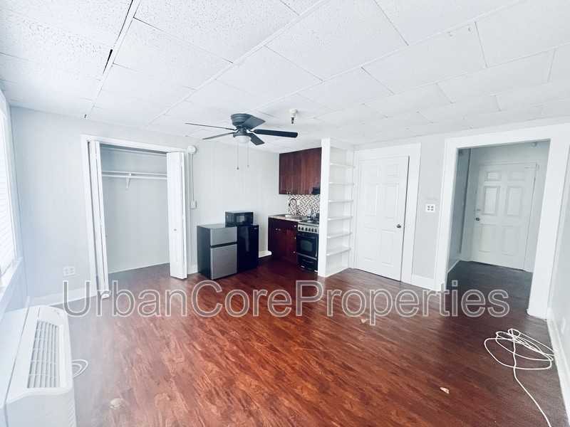 216 5th Ave N #303 - Photo 5 of 5