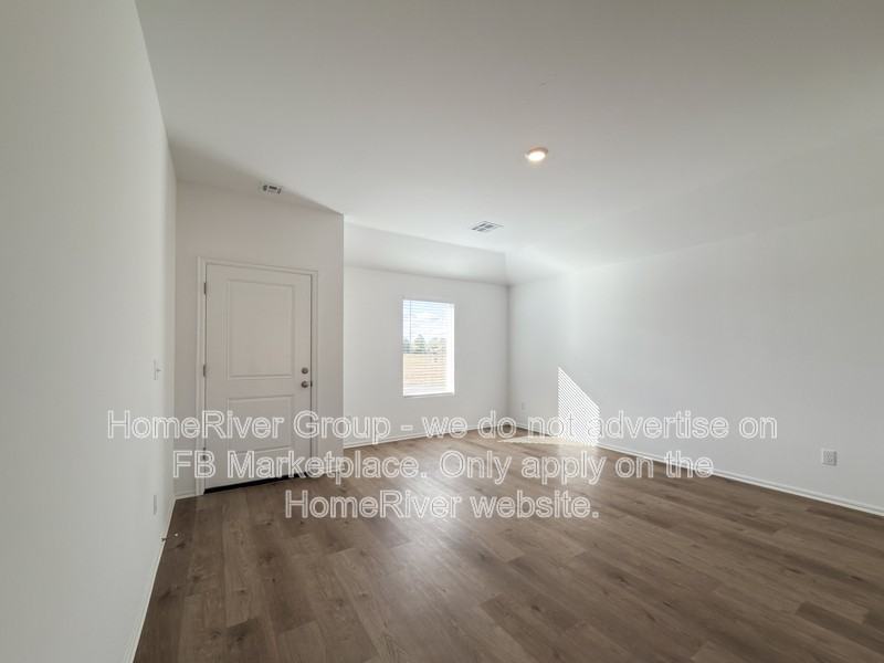 4016 Becky Ln - Photo 3 of 24