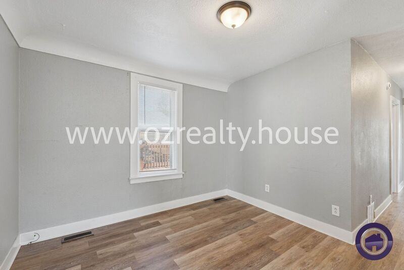 1005 Elysian Avenue - Photo 3 of 19