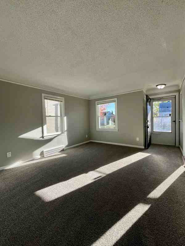 2112 Euclid Street - Photo 2 of 14