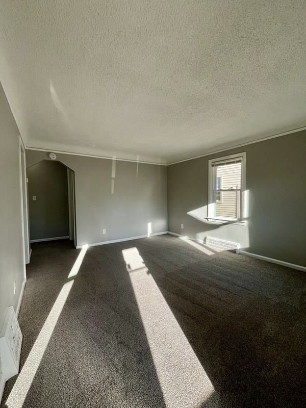 2112 Euclid Street - Photo 3 of 14