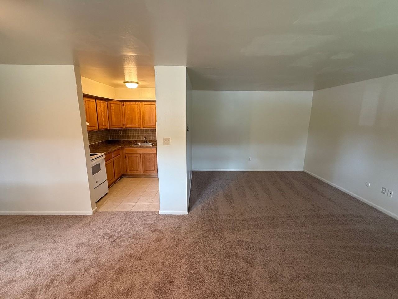 Arbor Village - Photo 3 of 5