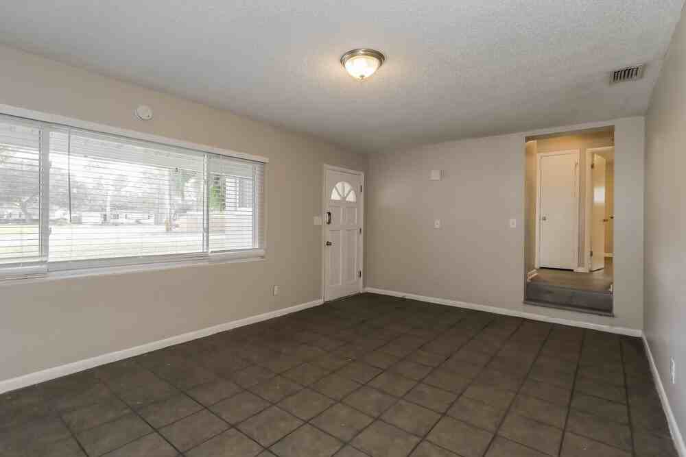 6532 Albicore Road - Photo 5 of 16