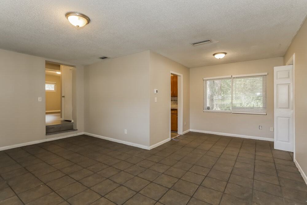 6532 Albicore Road - Photo 6 of 16