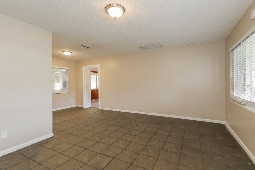 6532 Albicore Road - Photo 7 of 16