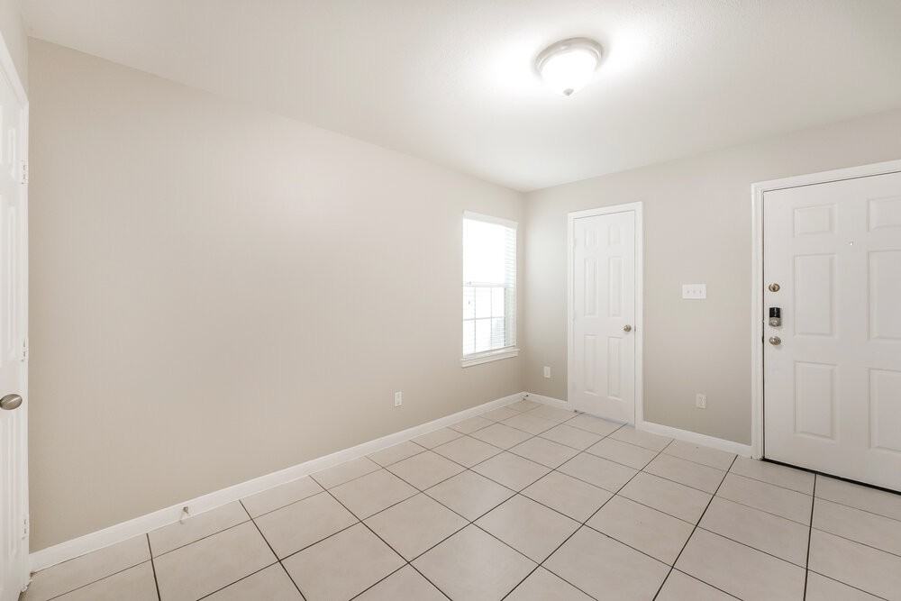 4955 North Cancun Drive - Photo 4 of 17