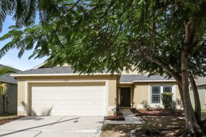 featured image of 12724 Lake Vista Dr