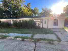 featured image of 2553 Evans St