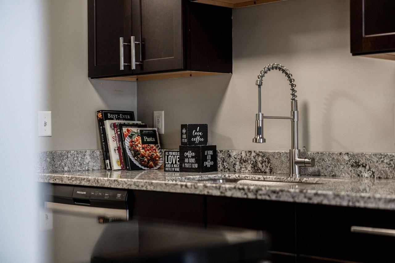 Atlas Pointe Apartments - Photo 7 of 50