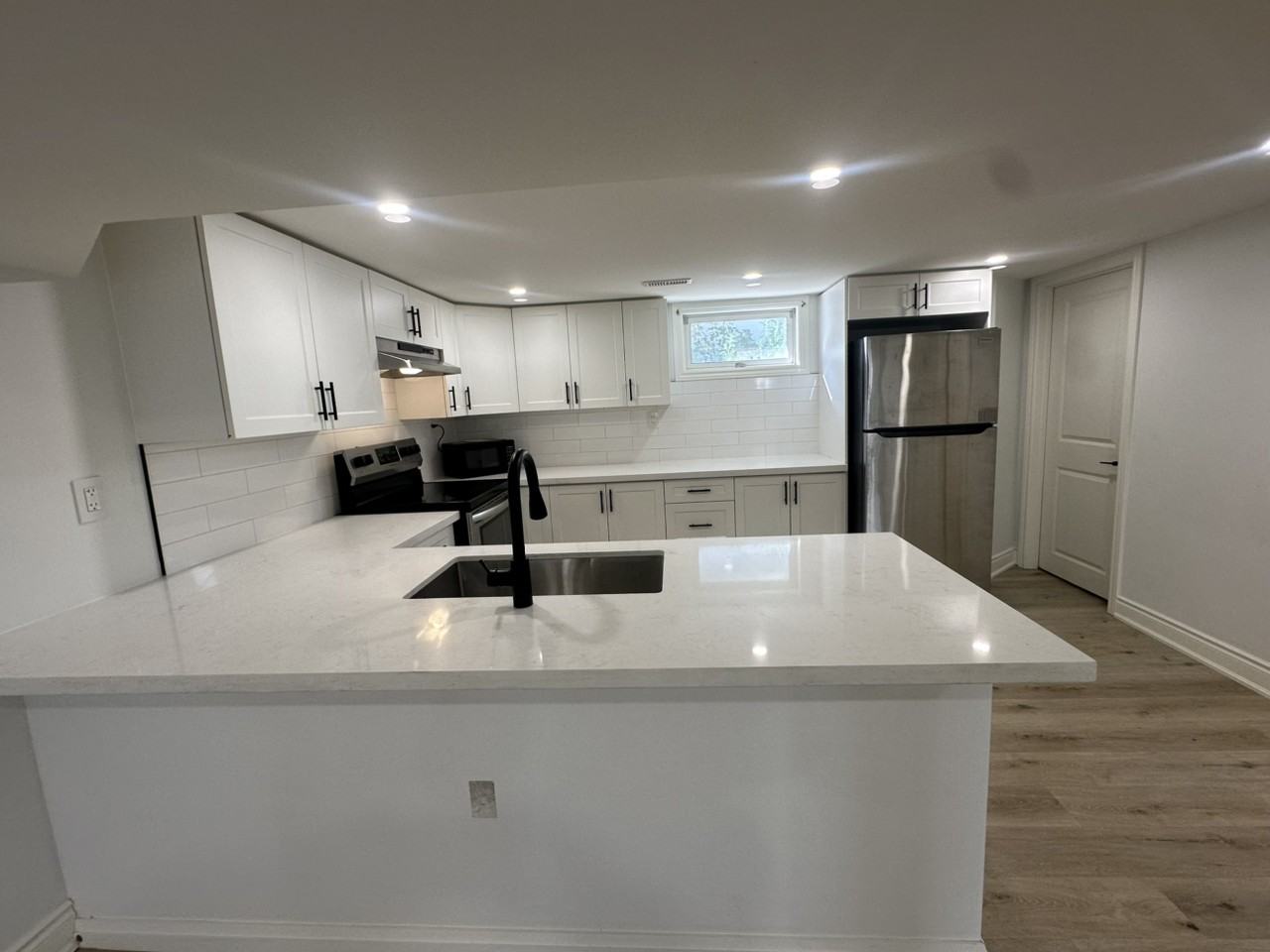 175 E Fifth St - Photo 3 of 16