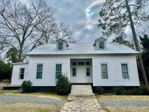 819 E Lee St Apt A #Apt A - Photo 1 of 1