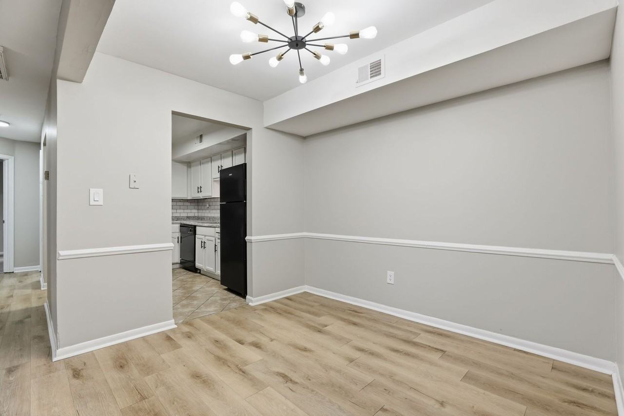 The Lenox Apartment Homes - Photo 7 of 50