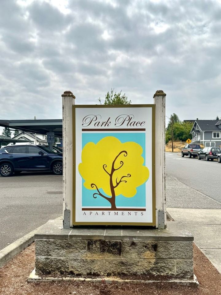 Park Place Apartments - Photo 4 of 35