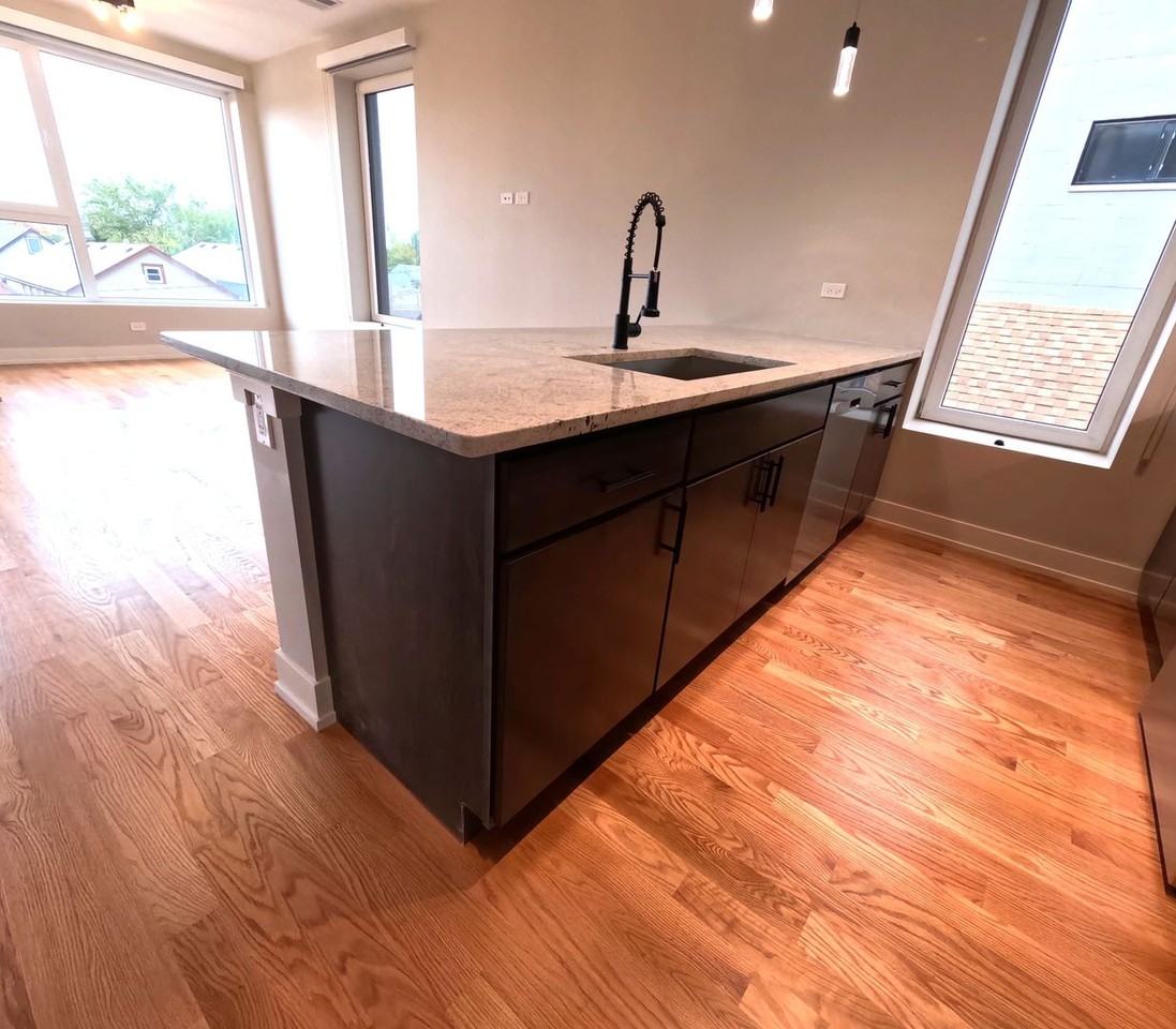 2100 W 18th Place - Photo 5 of 50