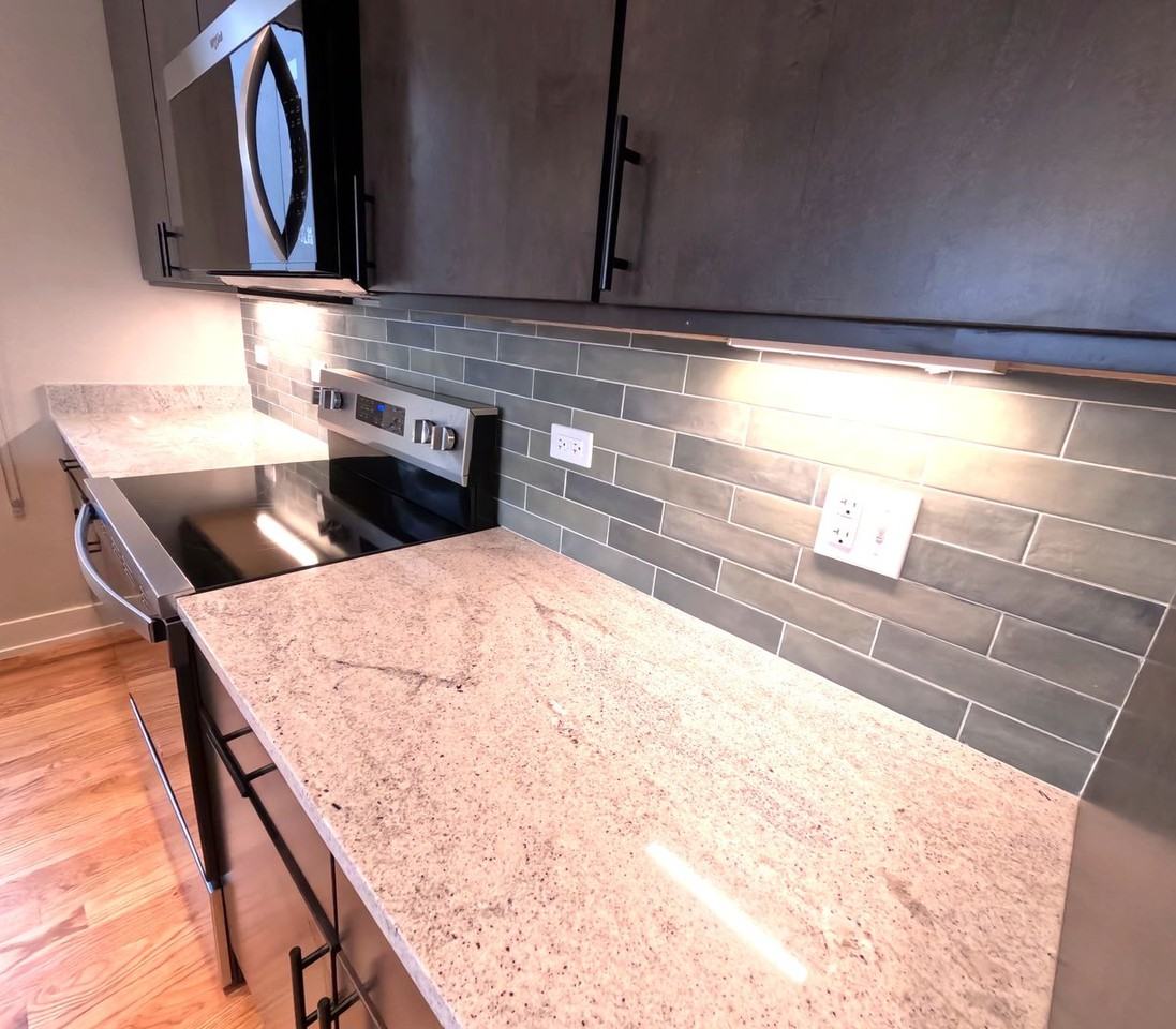 2100 W 18th Place - Photo 6 of 50