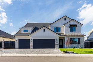 2893 E Yavin Way - Photo 1 of 1