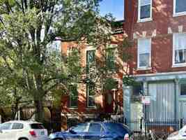 featured image of 1358 N Bosworth Ave #2