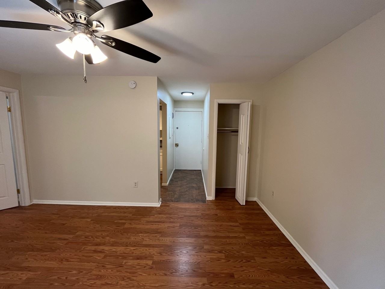 Thomas 6814 - Photo 4 of 13