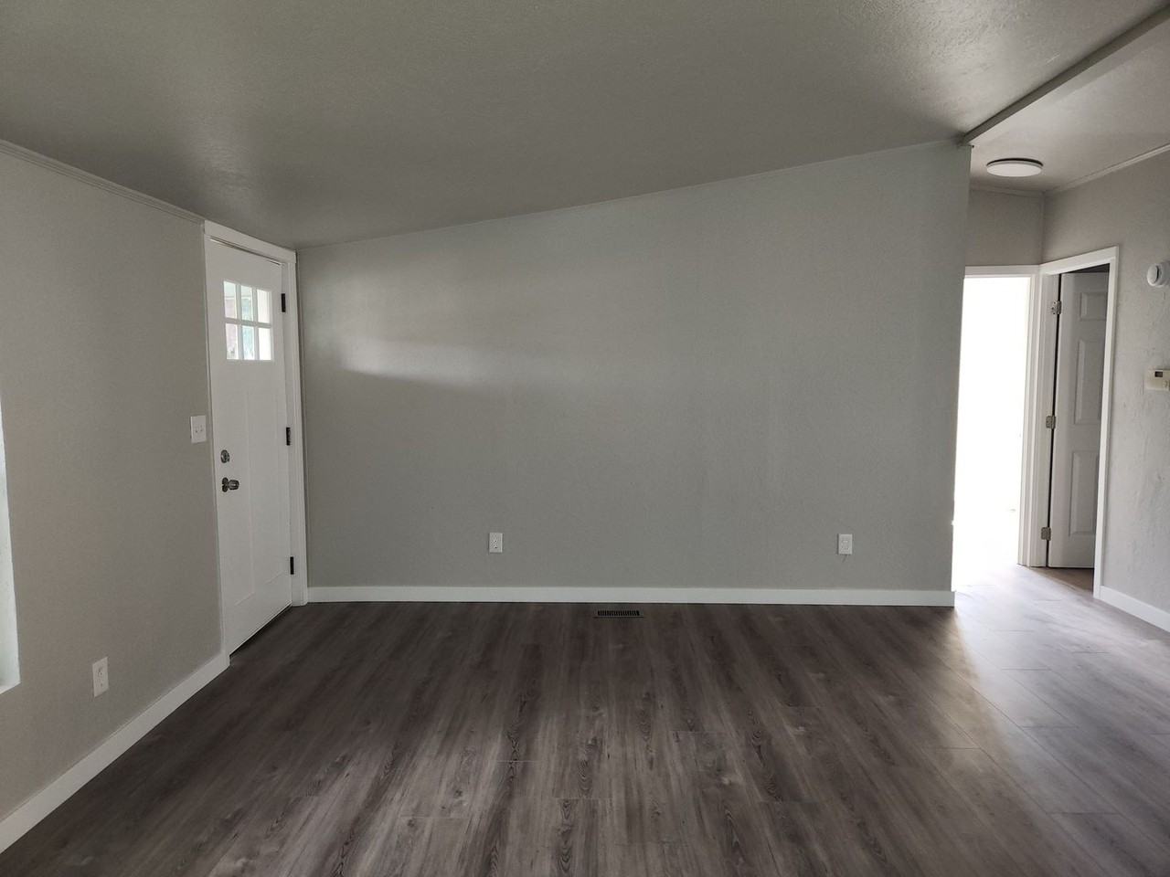 1490 42nd Ave - Photo 4 of 25