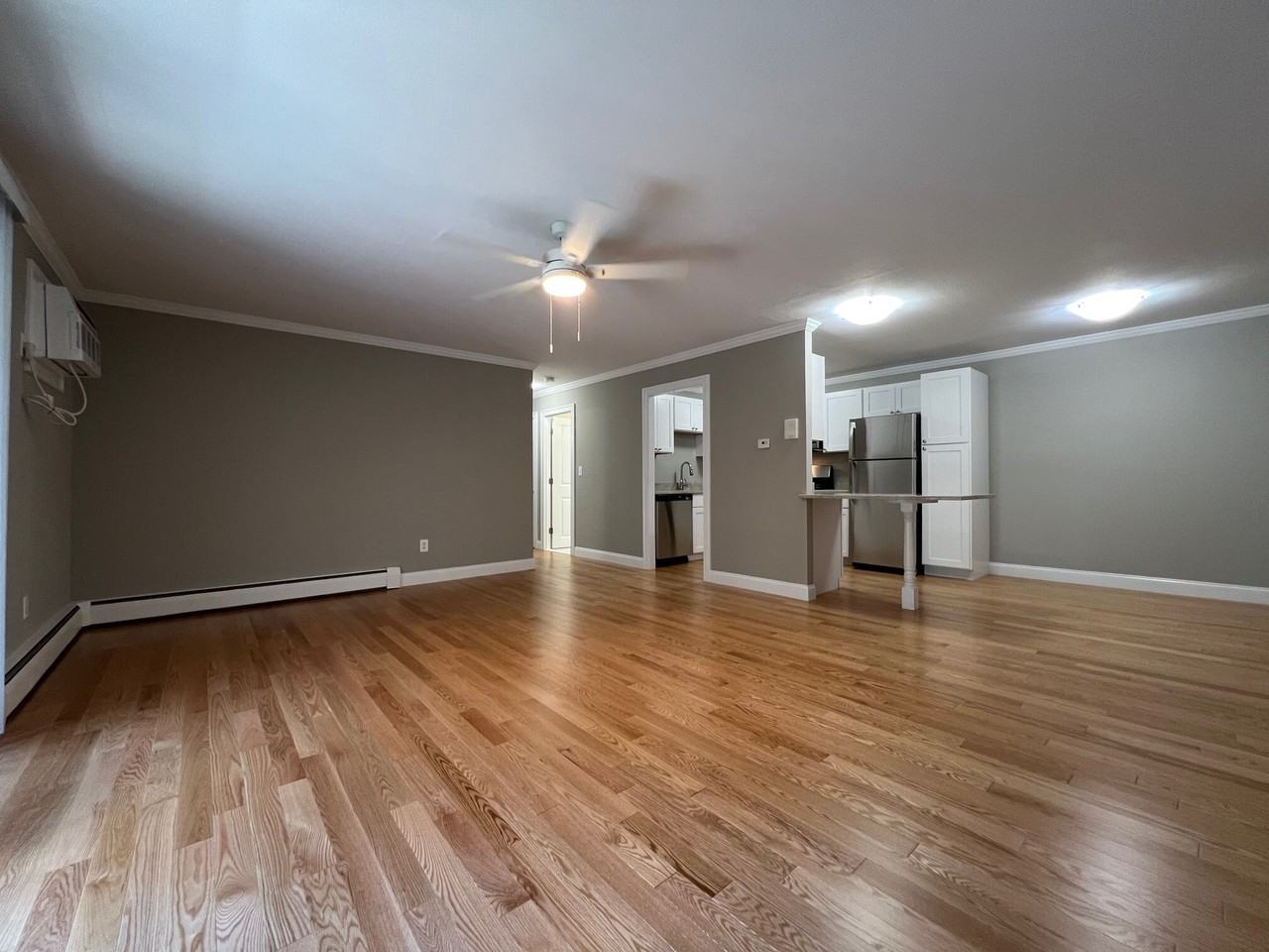 Lantern House - Photo 7 of 36