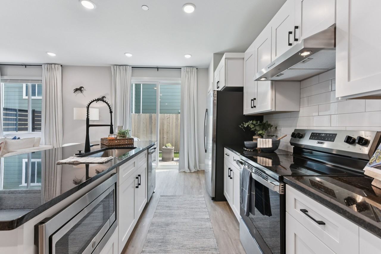 BB Living Easton Park - Photo 3 of 39