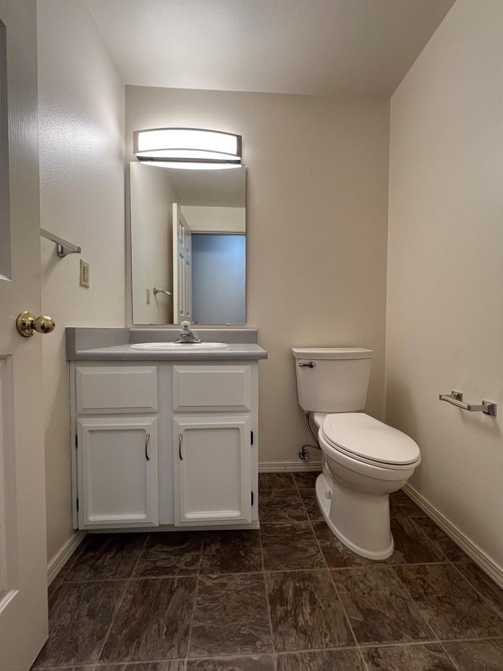 D4302-B - Photo 5 of 34