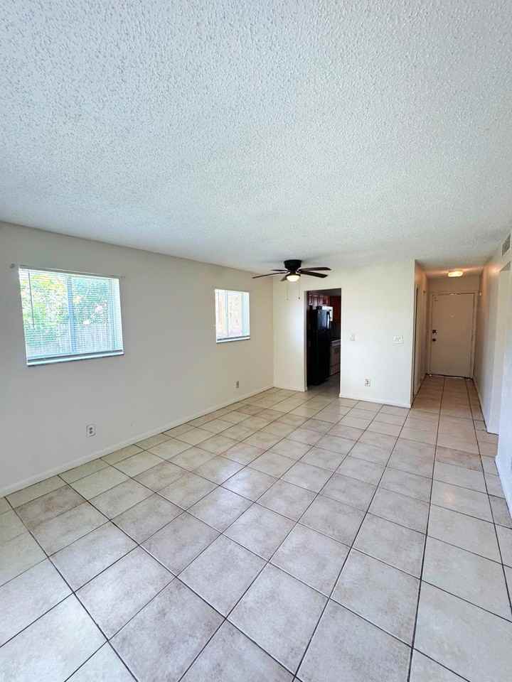 932 & 933 Kalmia - Photo 2 of 12