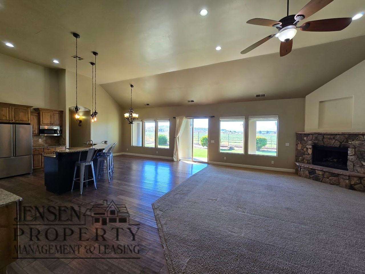 3222 S 355 W - Photo 5 of 38