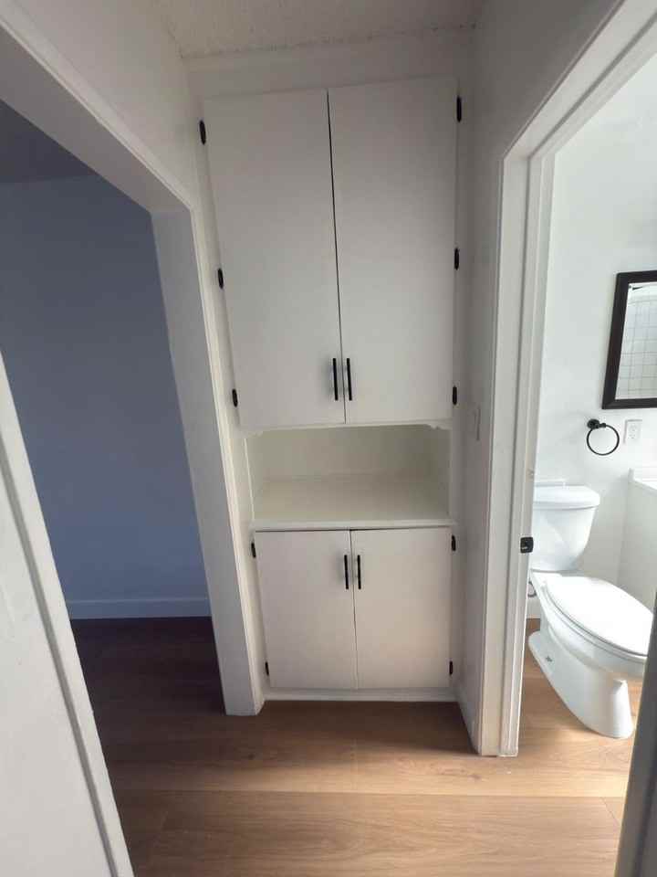 2002 Vineyard Ave. - Photo 3 of 4