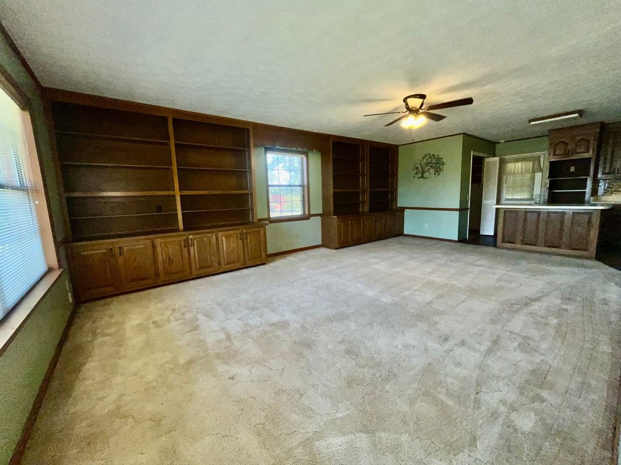 12 Park Ln - Photo 2 of 23