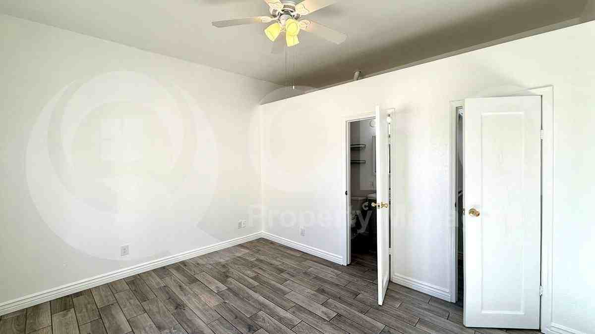 18019 North 40th Place #2 - Photo 7 of 10