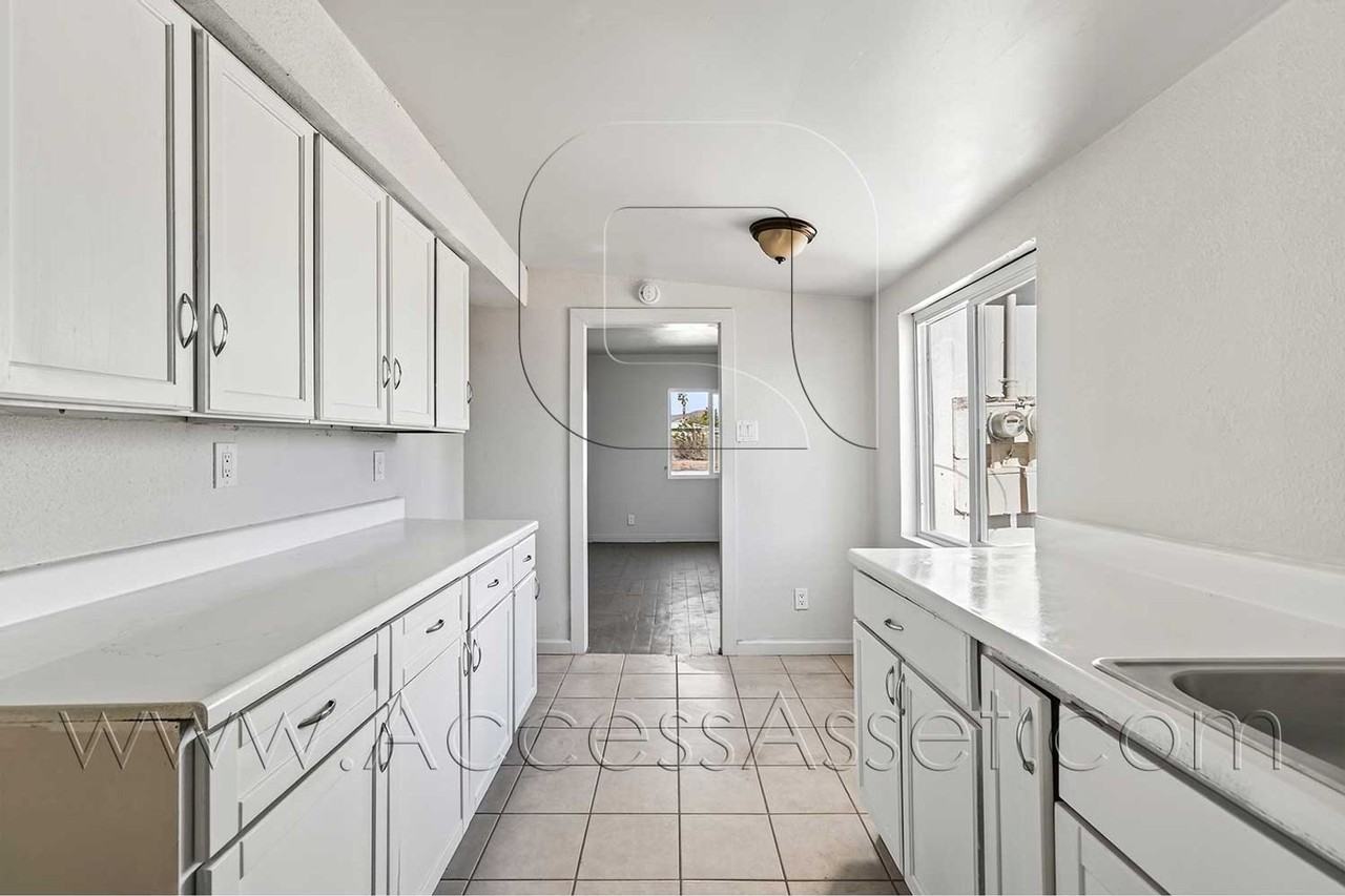 29253 Us Highway 58 - Photo 6 of 17