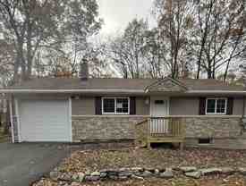 176 Bromley Rd - Photo 1 of 1