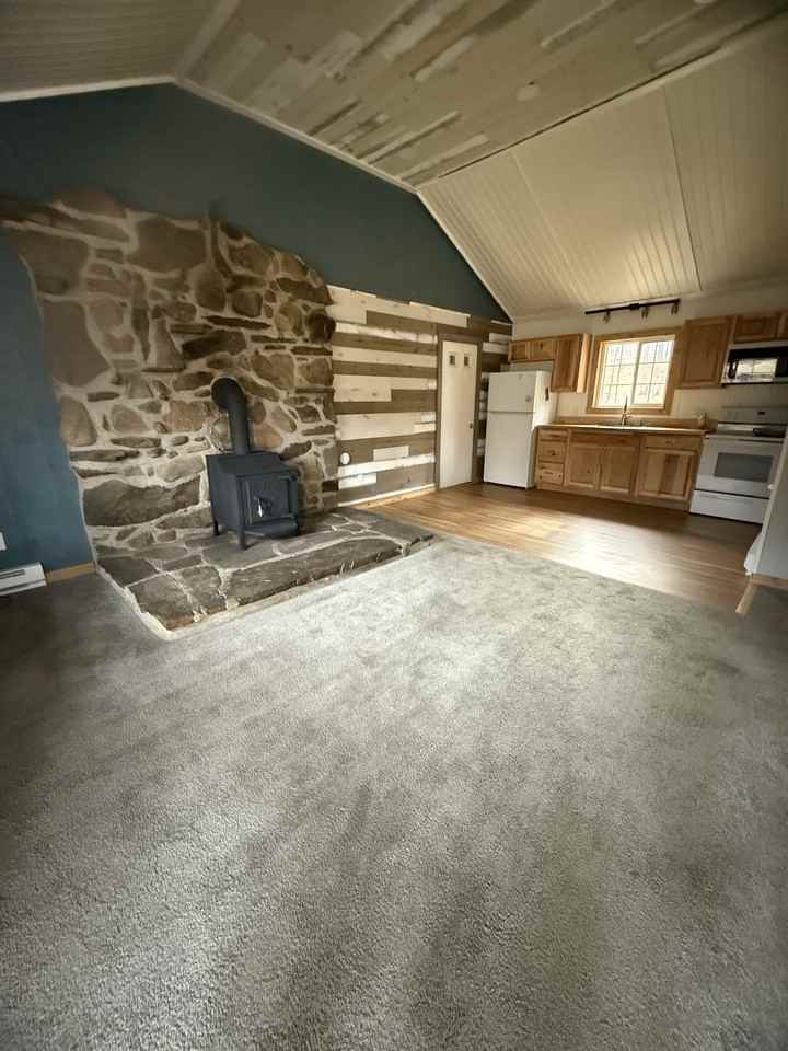 176 Bromley Rd - Photo 3 of 10