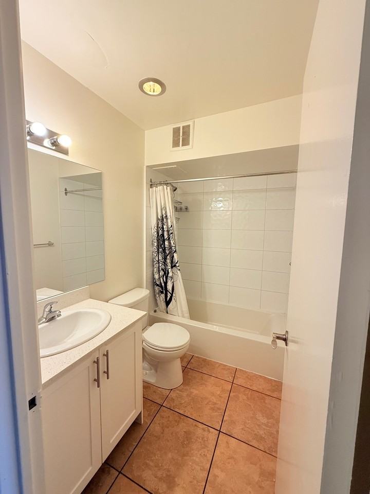 PWME-Amberlodge - Photo 2 of 8