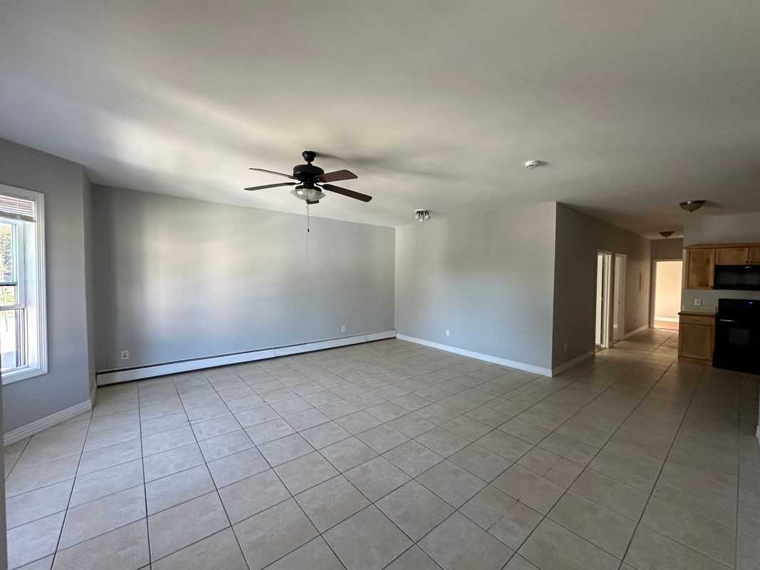 323 Concord St ##C - Photo 3 of 22