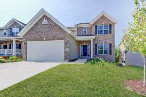 featured image of 2025 Maryland Oaks Cir
