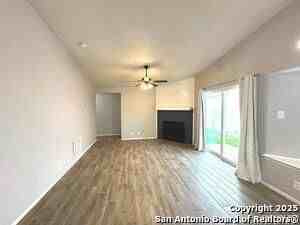 10015 Amber Field Dr - Photo 2 of 7
