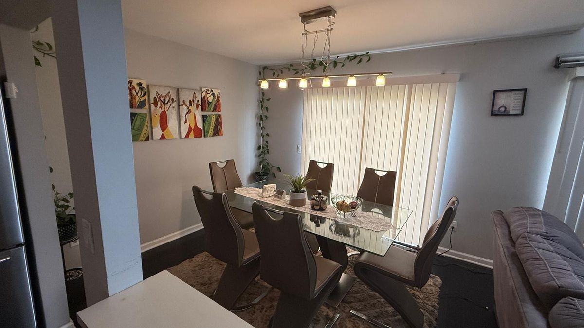 735 Hamilton Ct - Photo 6 of 35