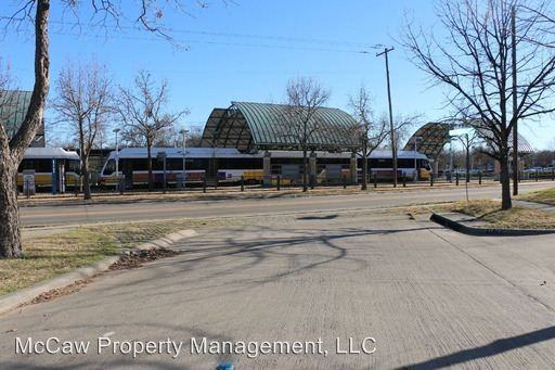 1639 Hollywood Ave - Photo 2 of 26