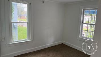 featured image of 627 W 48th St