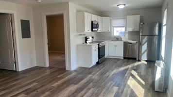 featured image of 72 Upper Main St