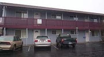 featured image of Colonial Dr