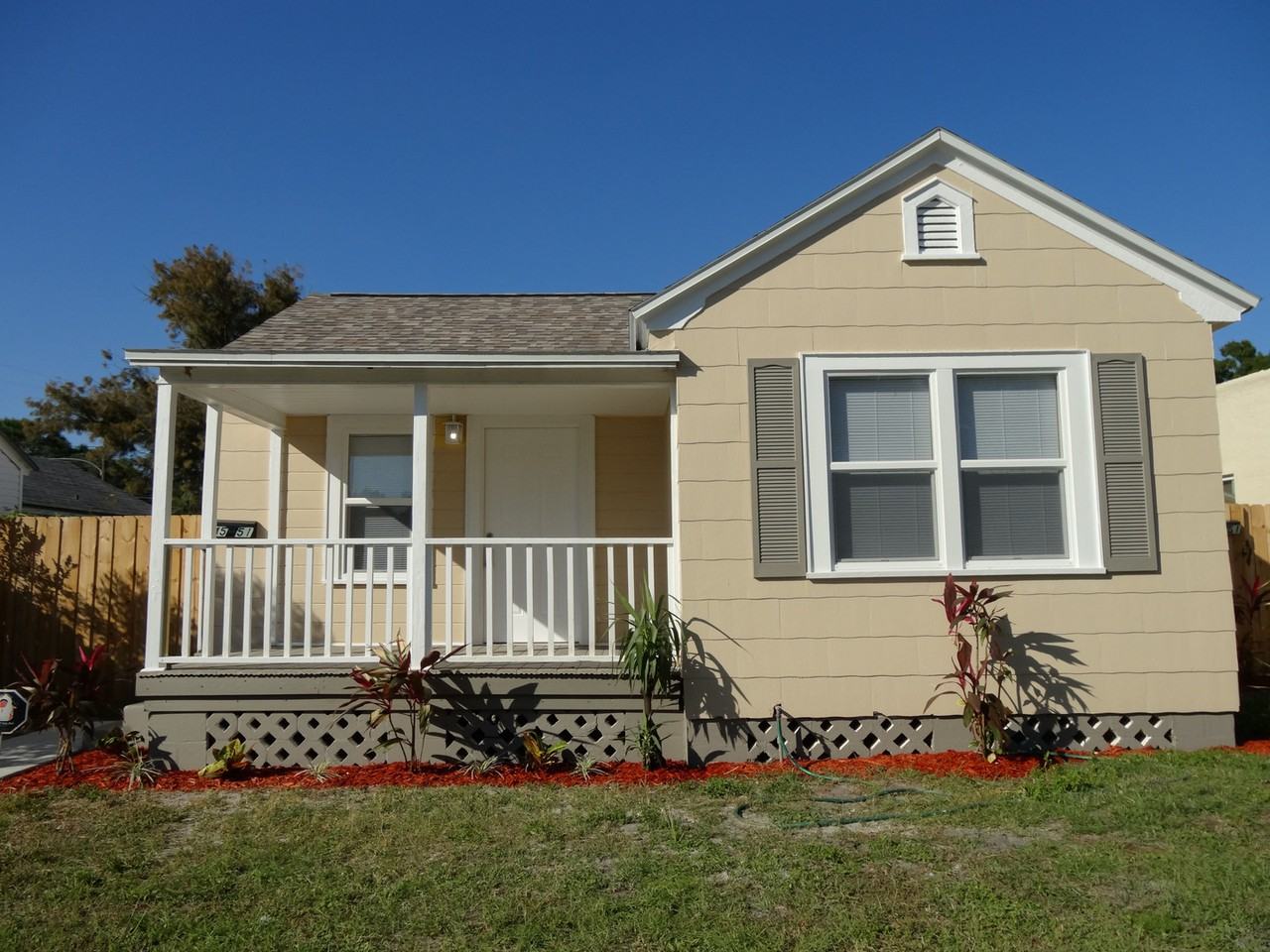 4551 3rd Ave S - Photo 4 of 26