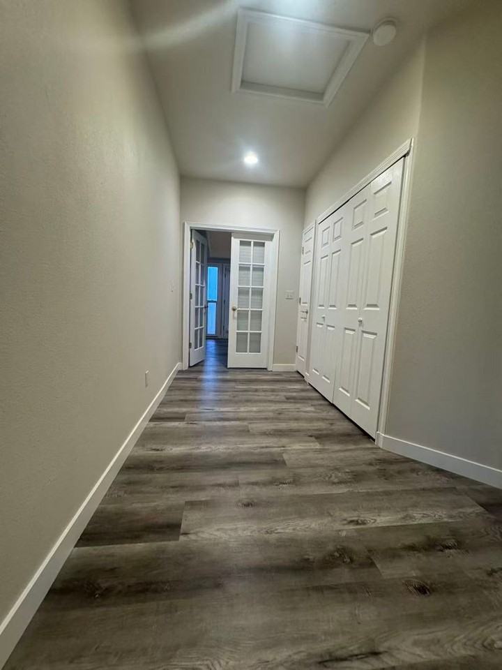 10544 E Jewell Ave - Photo 7 of 9