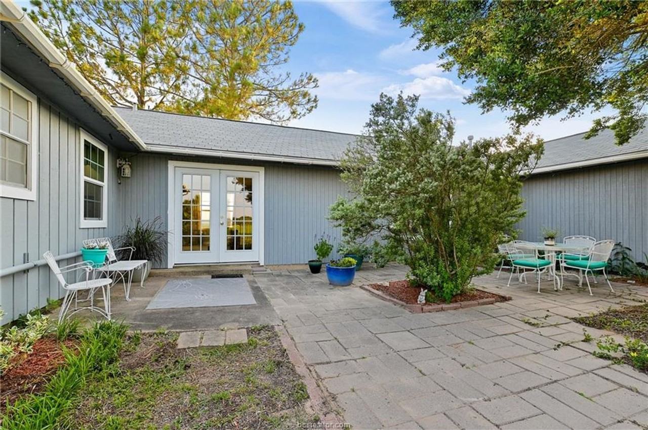 9776 Calhoun Road - Photo 7 of 43